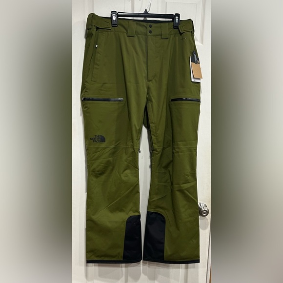 The North Face Men's XL Chakal Pant Forest Olive Green NWT - Picture 1 of 13